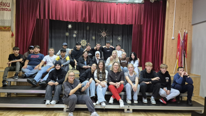 Stāķu skola