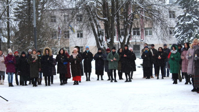 Attēls: Ieadzīvotāji pulcējas Ukrainas atbalstam, Gulbene
