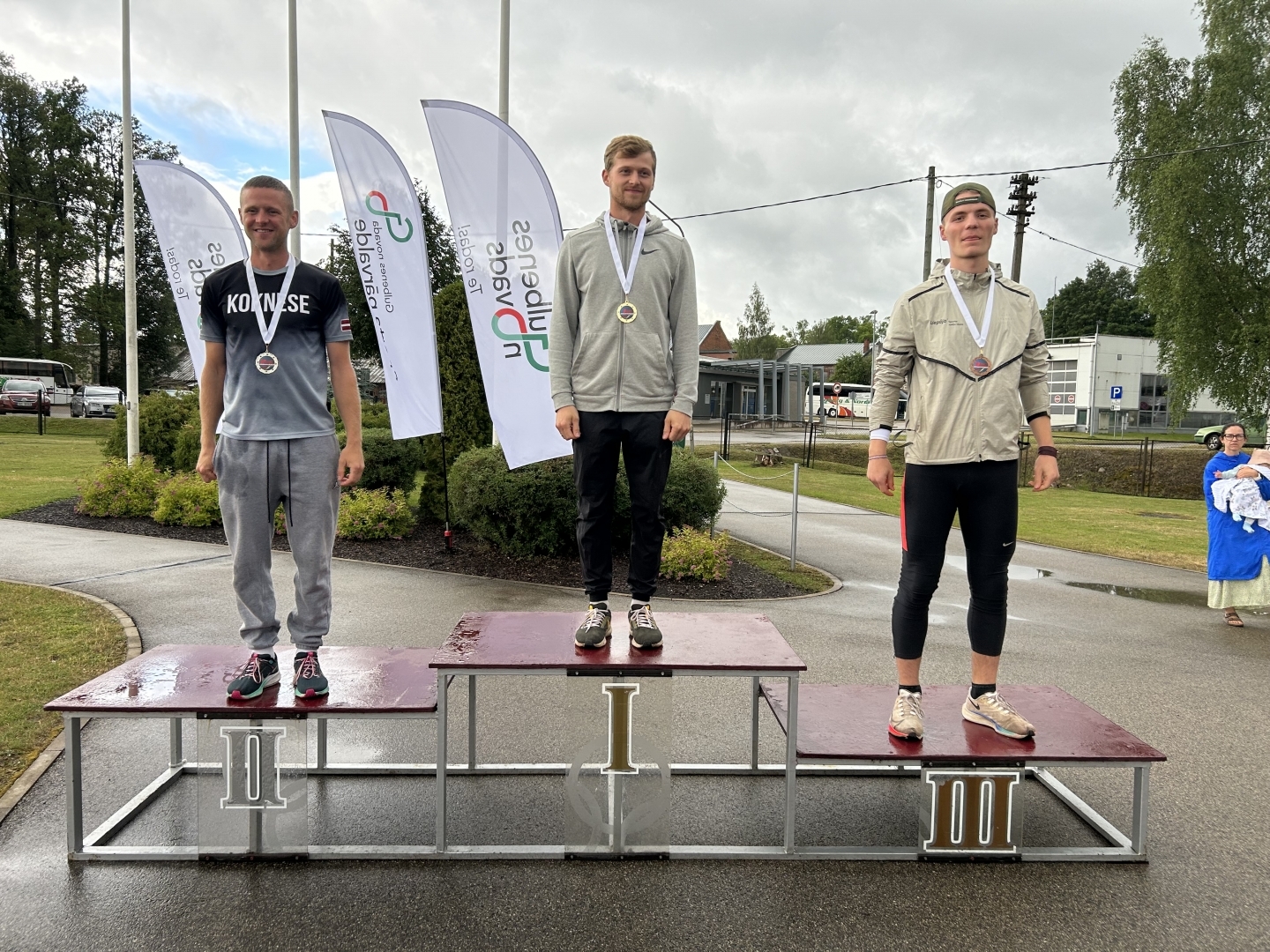 Attēls: Gulbenes novada atklātais čempionāts vieglatlētikā dalībnieki
