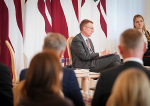 Attēls: Latvijas Pašvaldību savienība ar Valsts prezidentu pārrunā aktualitātes pašvaldībās
