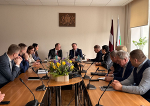 Attēls: Pašvaldībā viesojās VARAM ministrs: pārrunāta reģionālā attīstība un aktuālie izaicinājumi