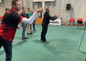 Foto šautriņu mešanas sacensības Gulbenes novada iedzīvotājiem