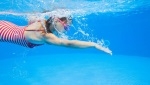 bezmaksas peldētprasmes nodarbības 