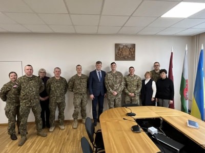 Attēls: mācību “NATRIX 24” dalībnieki Nato 20 gadi