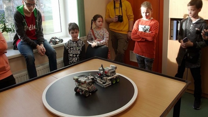 attels2
