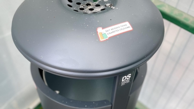 Attēls: izsmēķu savākšanas konteiners