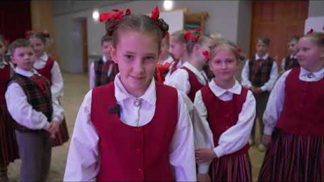 Stāķu pamatskolas kolektīvi ceļā uz XIII Latvijas Skolu jaunatnes dziesmu un deju svētkiem Rīgā