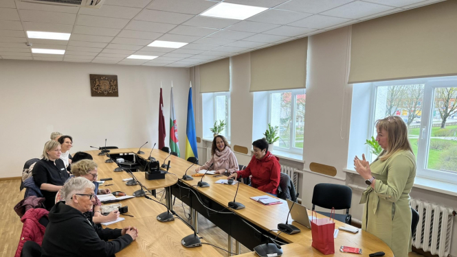 Attēls: pedagogi ēnotāji Gulbenes novadā