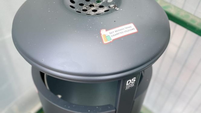 Attēls: izsmēķu savākšanas konteiners