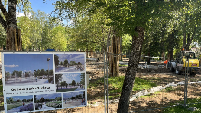 Attēls: turpinās Gulbīšu parka atjaunošanas darbi