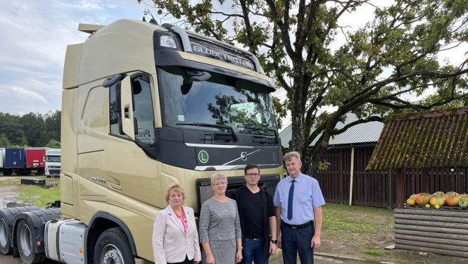 Attēls: Jana-S 30 gadi