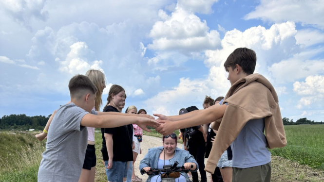 Attēls: Noslēgušās mācības jauniešiem “Četri soļi pretī uzņēmējdarbībai”