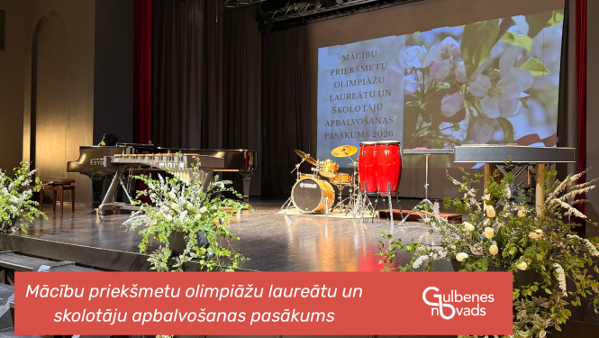 Attēls: godina novada mācību priekšmetu olimpiāžu laureātus un viņu skolotājus