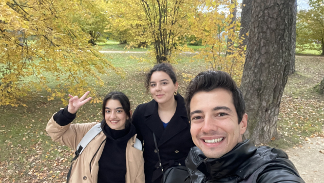 Brīvprātīgie jaunieši