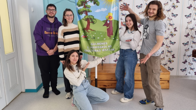 Attēls: Eiropas brīvprātīgie aktīvi darbojas novada izglītības iestādēs