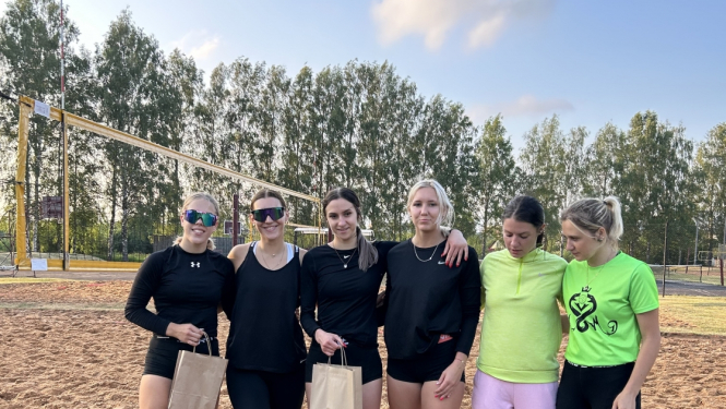 Attēls: Gulbenes novada volejbola sacensību dalībnieces