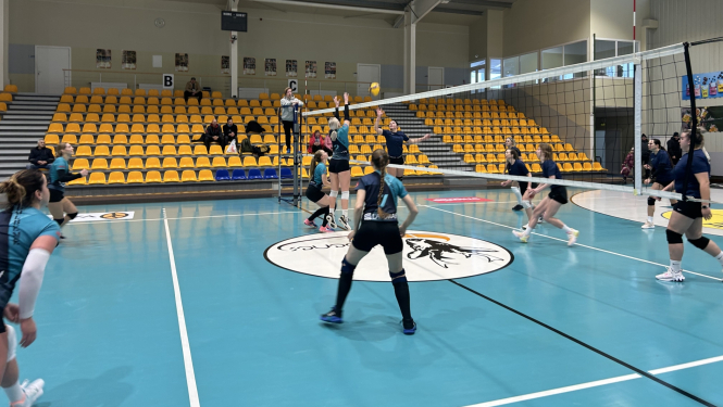 Attēls: Gulbenes novada atklātais čempionāts volejbolā sievietēm