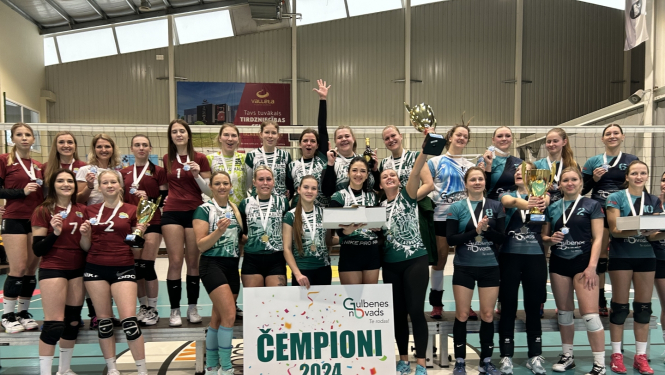Attēls: volejbola čempionāta laureātes