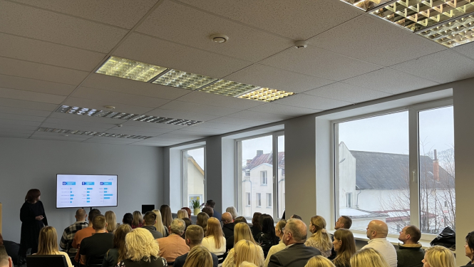 Apvienojot semināru uzņēmējiem, atvērta koprades telpa Gulbenē