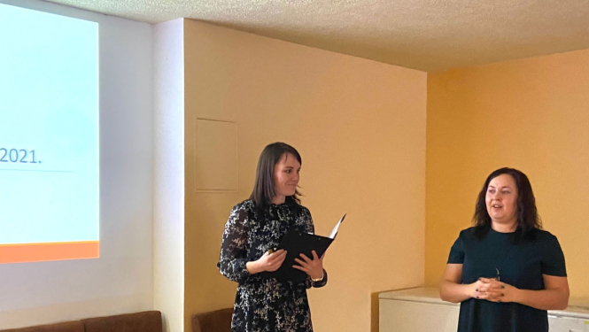 Attēls: Projekta noslēguma pasākums Gulbenē, runā Rūta Bokta, Reģionālā mācību centra vadītāja