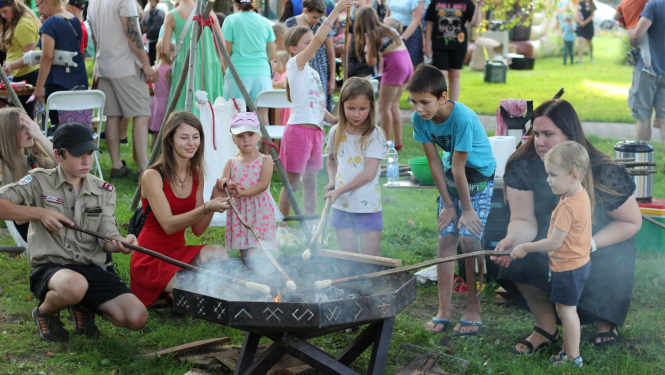 Attēls: Īstā gadatirgus atmosfērā aizvadīts trešais “Izglītības gadatirgus” 