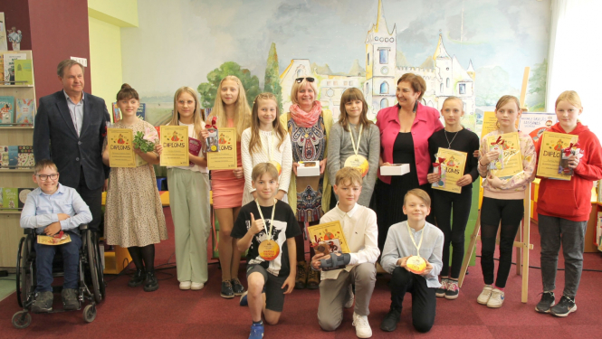 Noskaidrots labākais skaļais lasītājs Gulbenē, 15.maijā