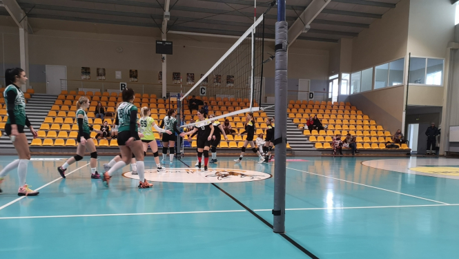 Attēls: Gulbenes novada atklātais čempionāts volejbolā sievietēm 