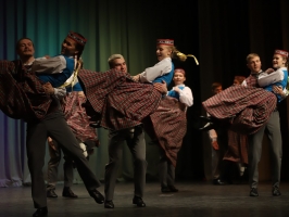 Gulbenes novada kultūras centra jauniešu deju kolektīvs