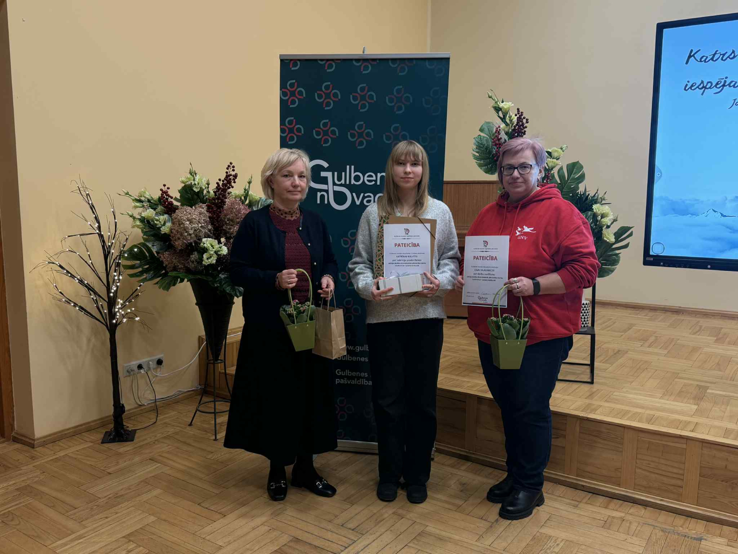 Attēls: Gulbenes novada skolēnu zinātniski pētniecisko darbu aizstāvēšana