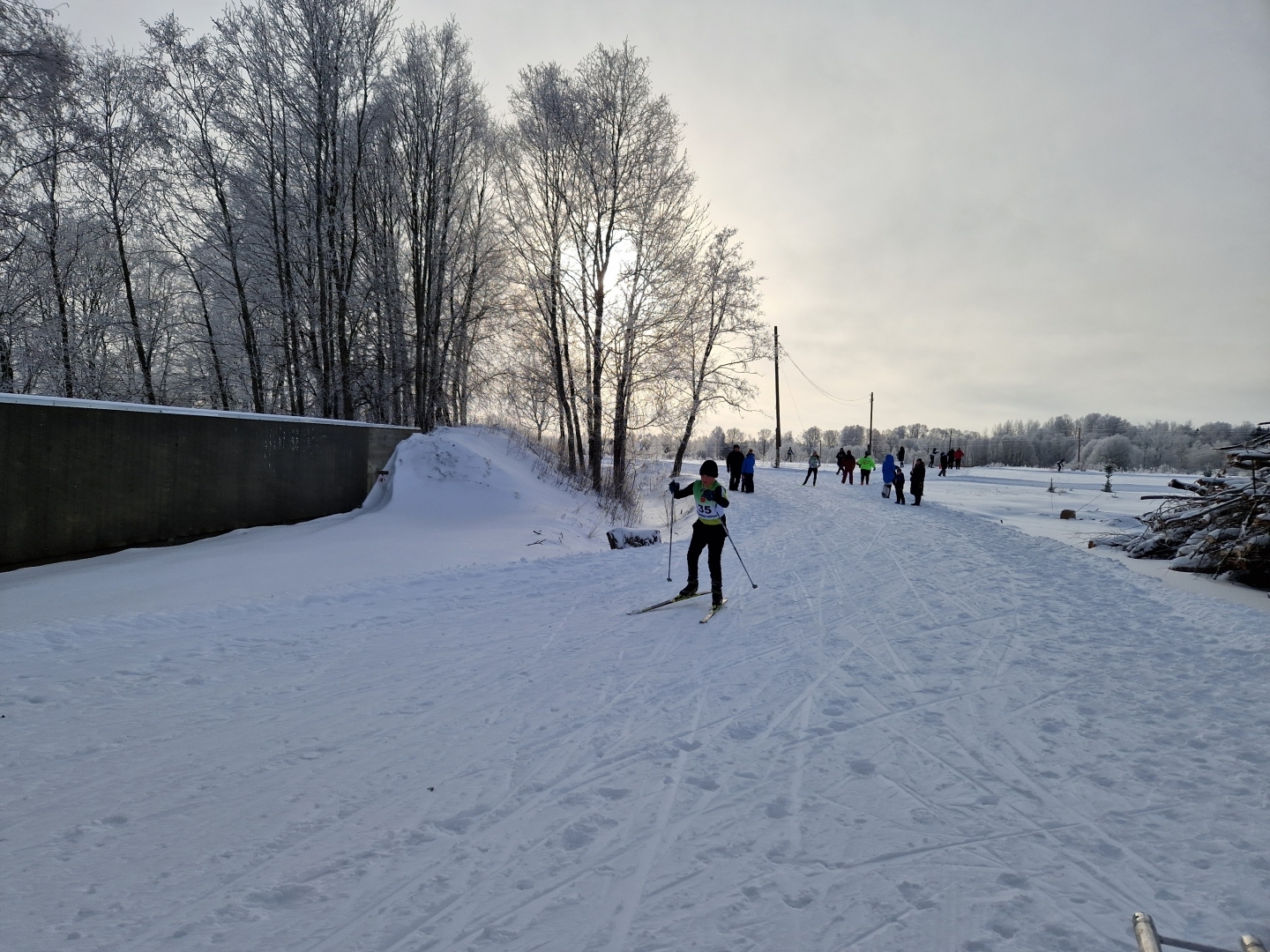 Attēls: tautas slēpojuma "Baltās trases" dalībnieki