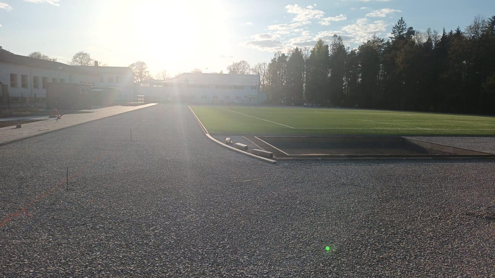 Attēls: Skolas ielas stadiona pārbūves darbi