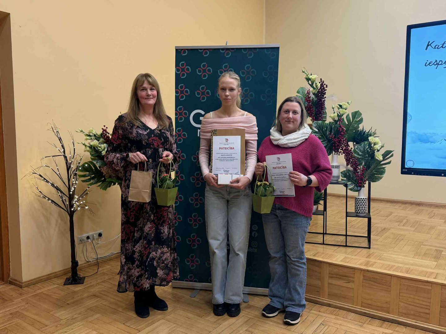 Attēls: Gulbenes novada skolēnu zinātniski pētniecisko darbu aizstāvēšana