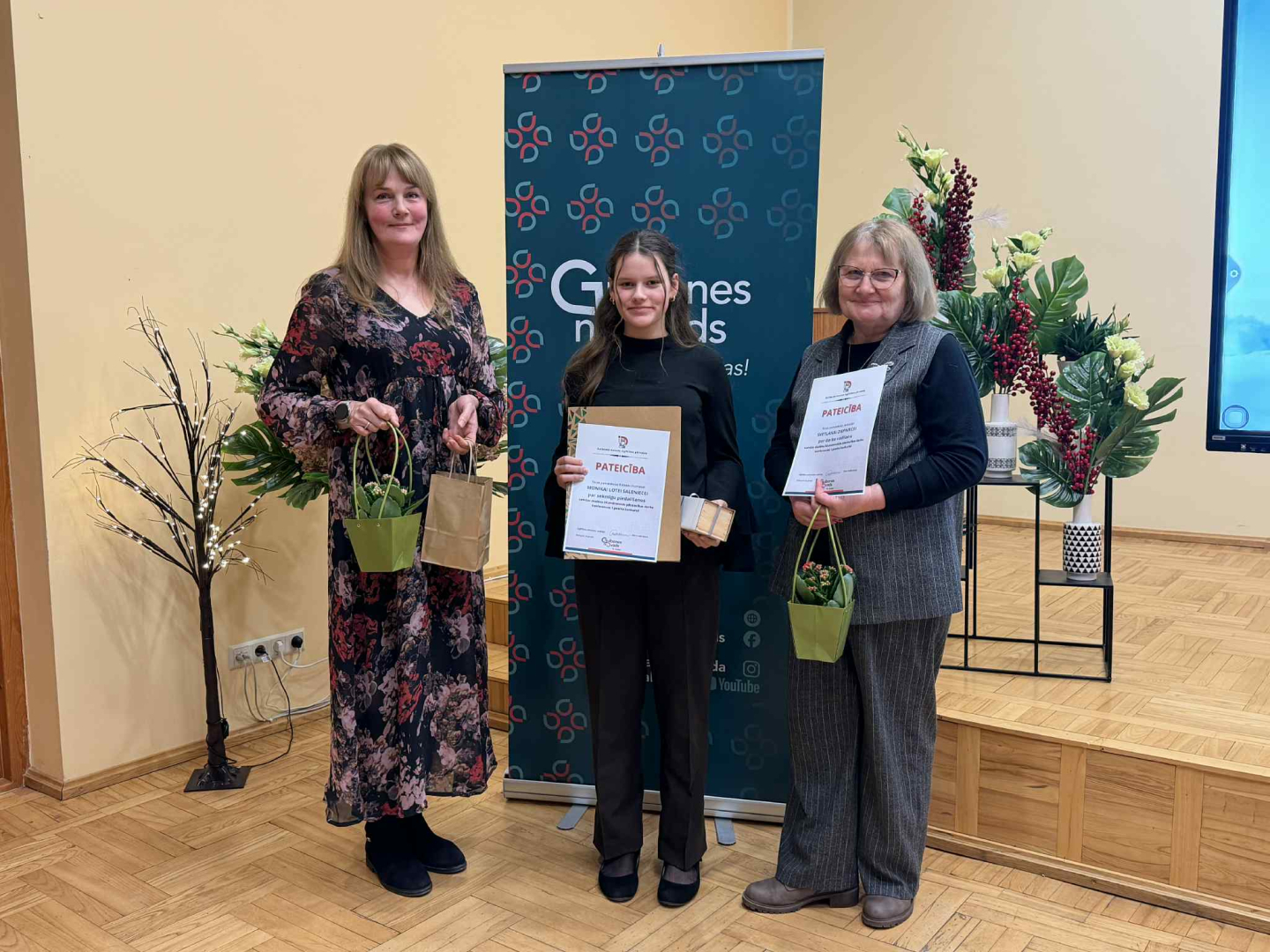 Attēls: Gulbenes novada skolēnu zinātniski pētniecisko darbu aizstāvēšana