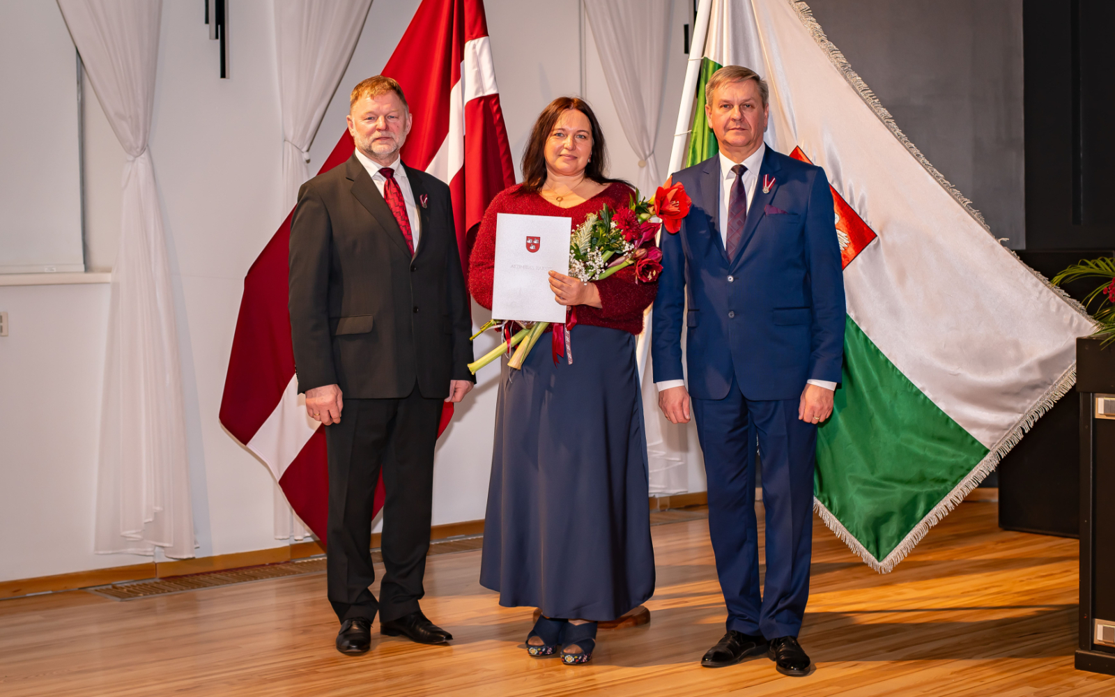 Attēls: pasniegti Gulbenes novada pašvaldības augstākie apbalvojumi