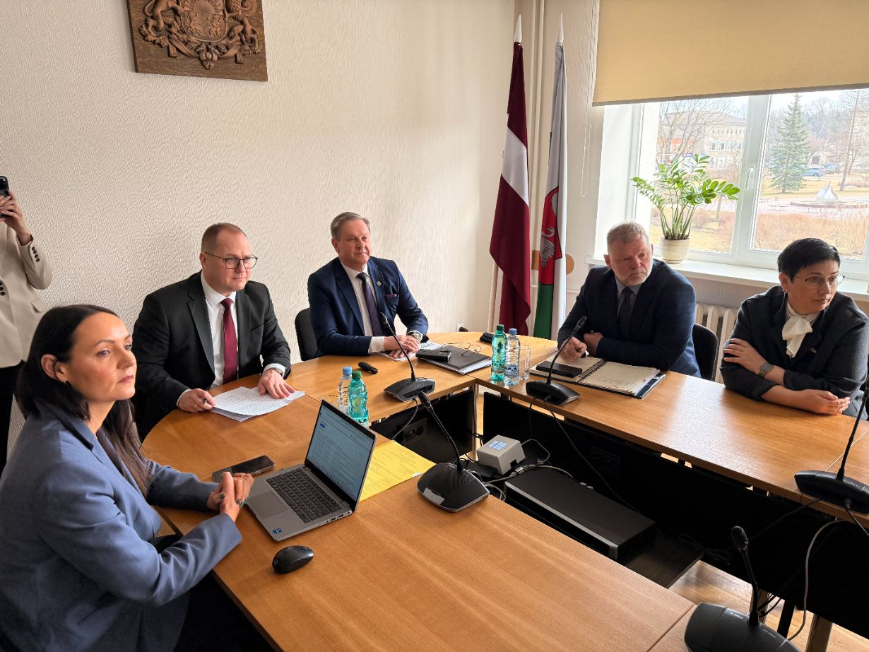 Attēls: Pašvaldībā viesojās VARAM ministrs: pārrunāta reģionālā attīstība un aktuālie izaicinājumi