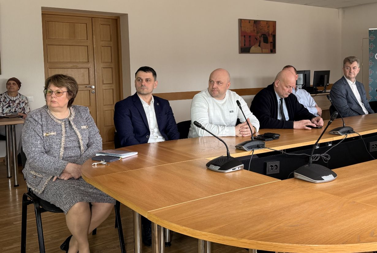 Attēls: Pašvaldībā viesojās VARAM ministrs: pārrunāta reģionālā attīstība un aktuālie izaicinājumi