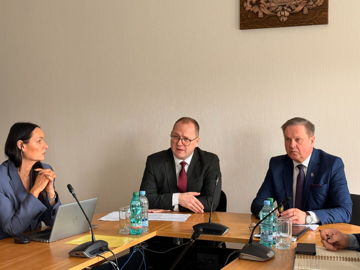 Attēls: Pašvaldībā viesojās VARAM ministrs: pārrunāta reģionālā attīstība un aktuālie izaicinājumi