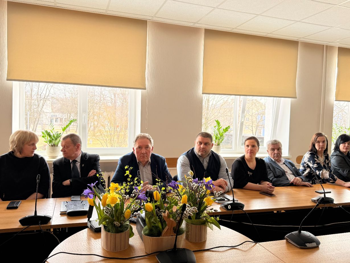 Attēls: Pašvaldībā viesojās VARAM ministrs: pārrunāta reģionālā attīstība un aktuālie izaicinājumi