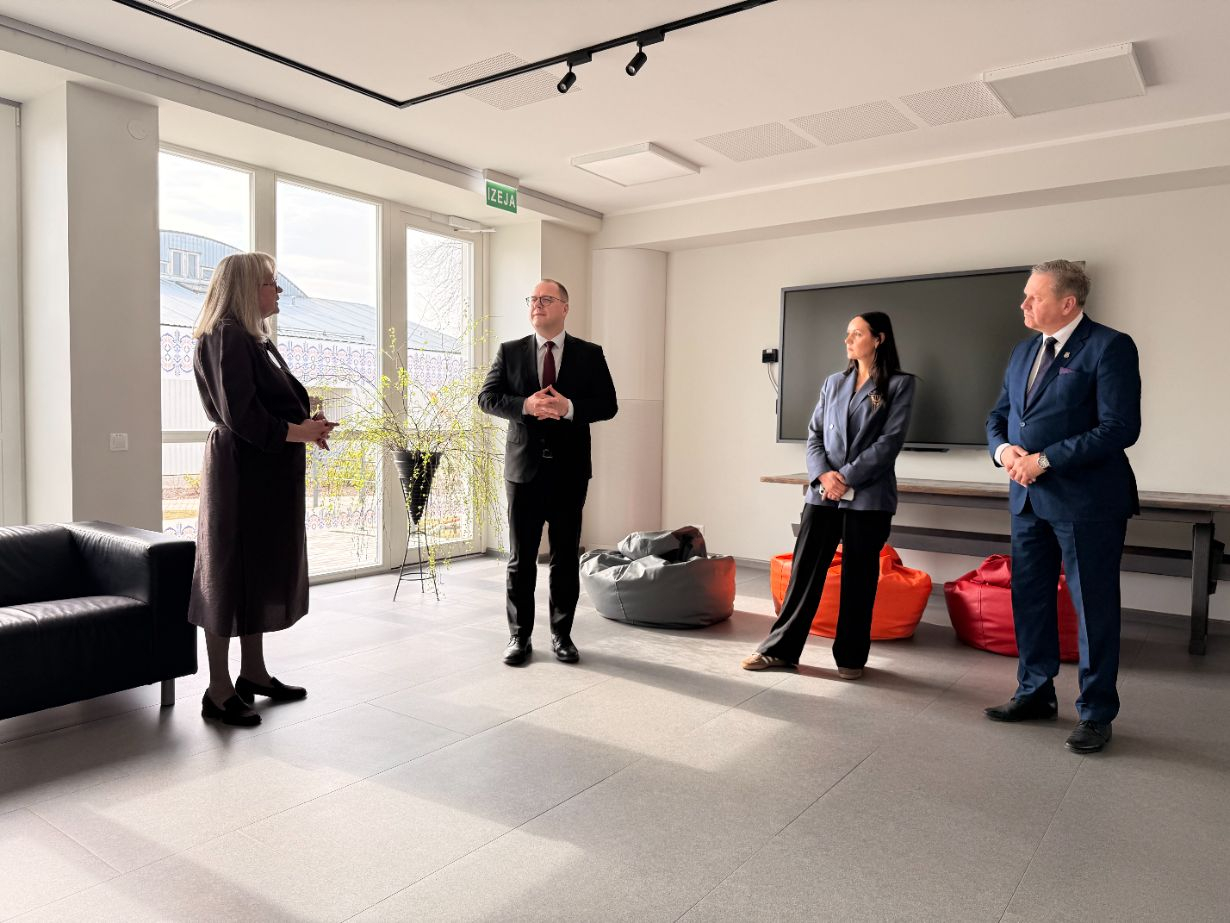 Attēls: Pašvaldībā viesojās VARAM ministrs: pārrunāta reģionālā attīstība un aktuālie izaicinājumi