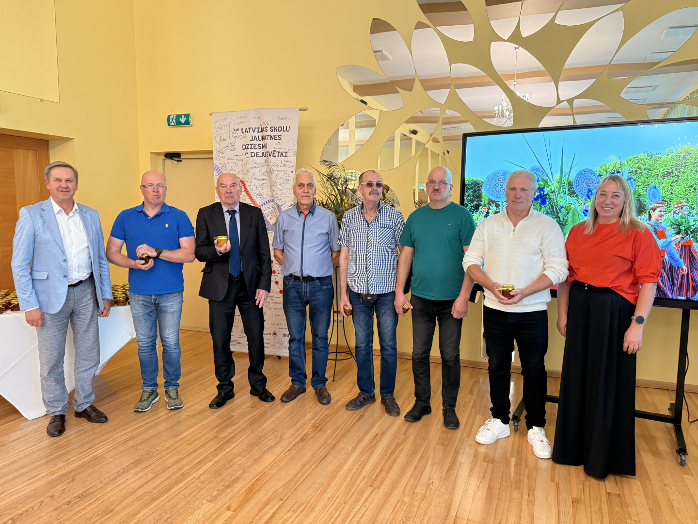 attēls: Pateicības pēcpusdiena uz XIII Latvijas Skolu jaunatnes dziesmu un deju svētku atbalstītājiem
