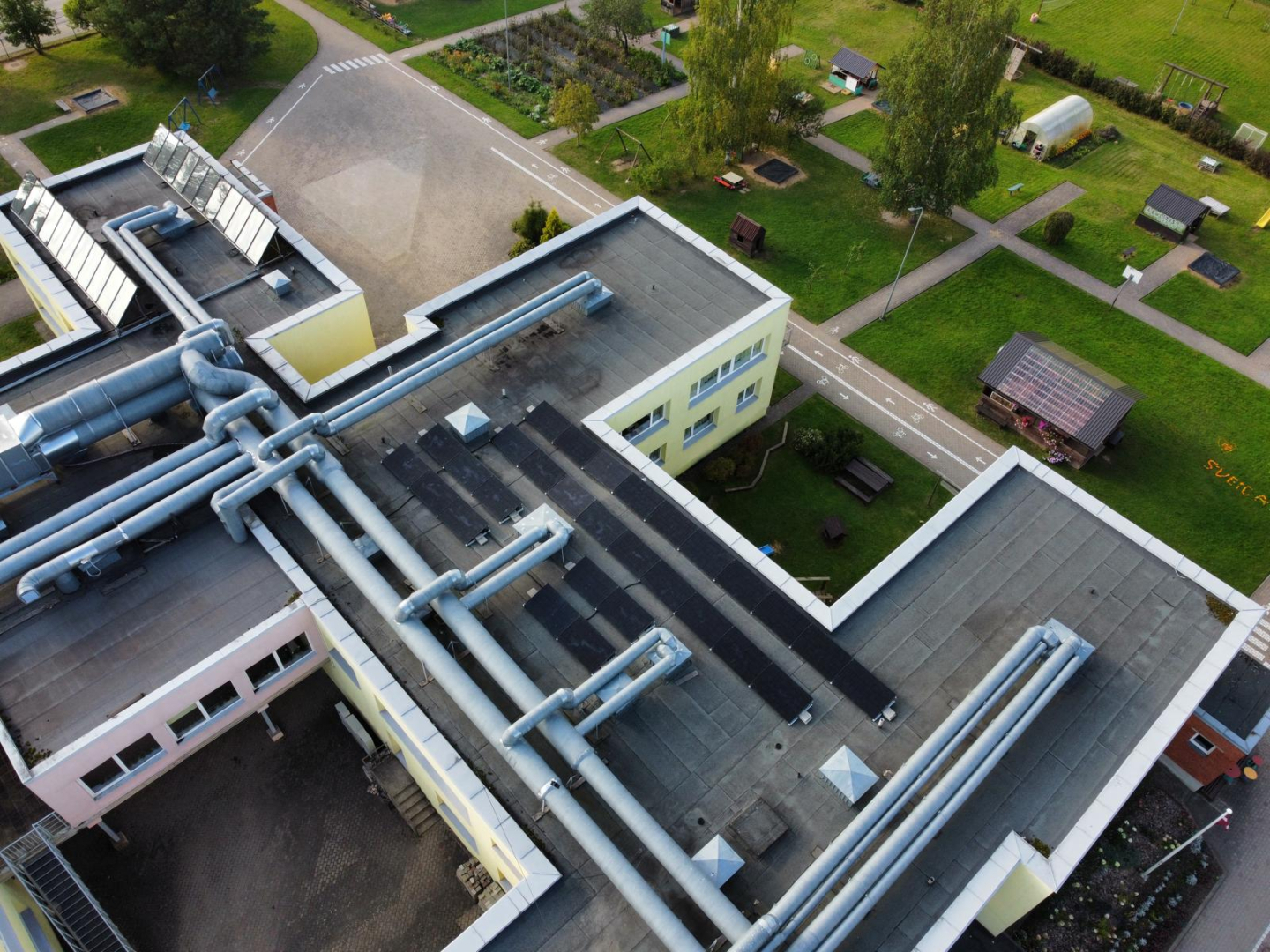 Attēls: Saules elektrostaciju uzstādīšana Gulbenes pilsētā