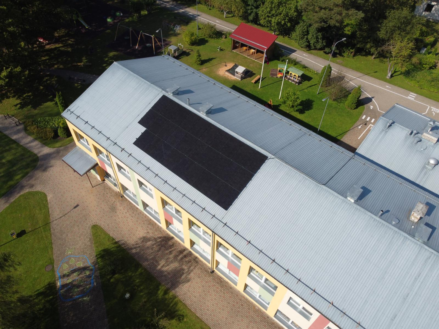 Attēls: Saules elektrostaciju uzstādīšana Gulbenes pilsētā