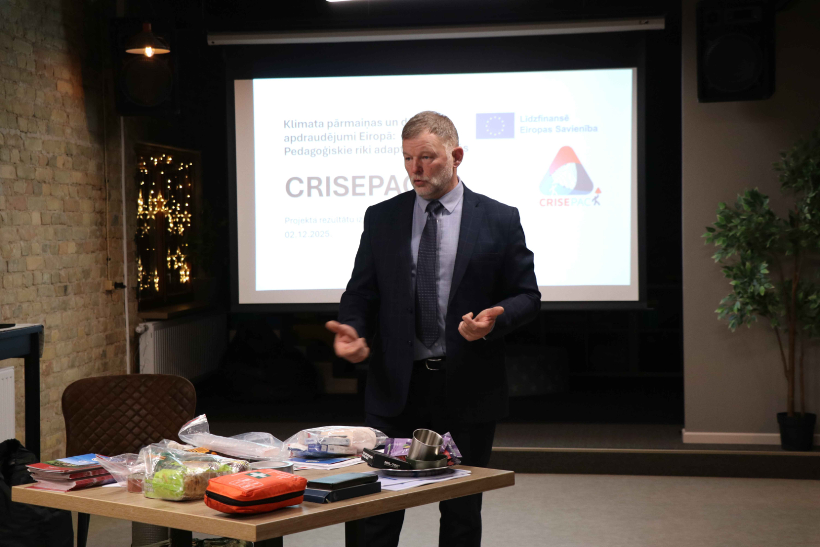 Crisepask noslēgums