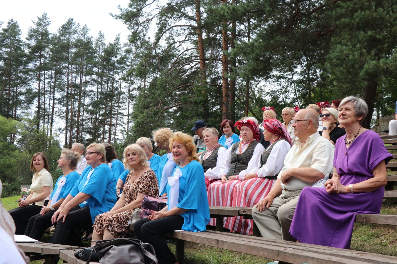 Gulbenes novada un draugu 15.senioru svētki "Kvēl saulespuķe rudenīgā" 