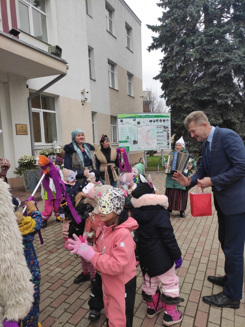 Gulbenes 1.PII nodod vēstījumu pašvaldībai 10.11.