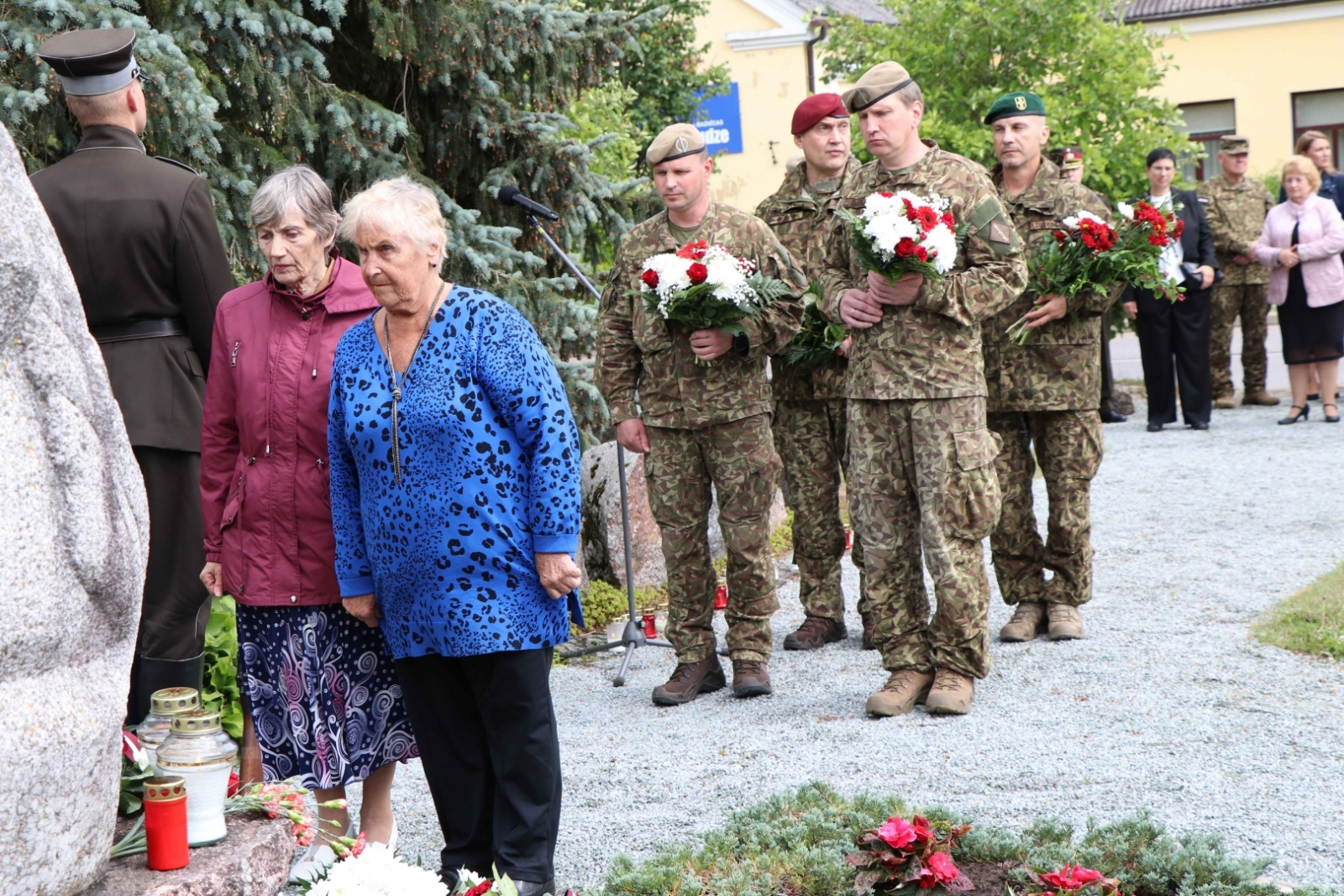 Piemin 1941. gada komunistiskā genocīda upurus 
