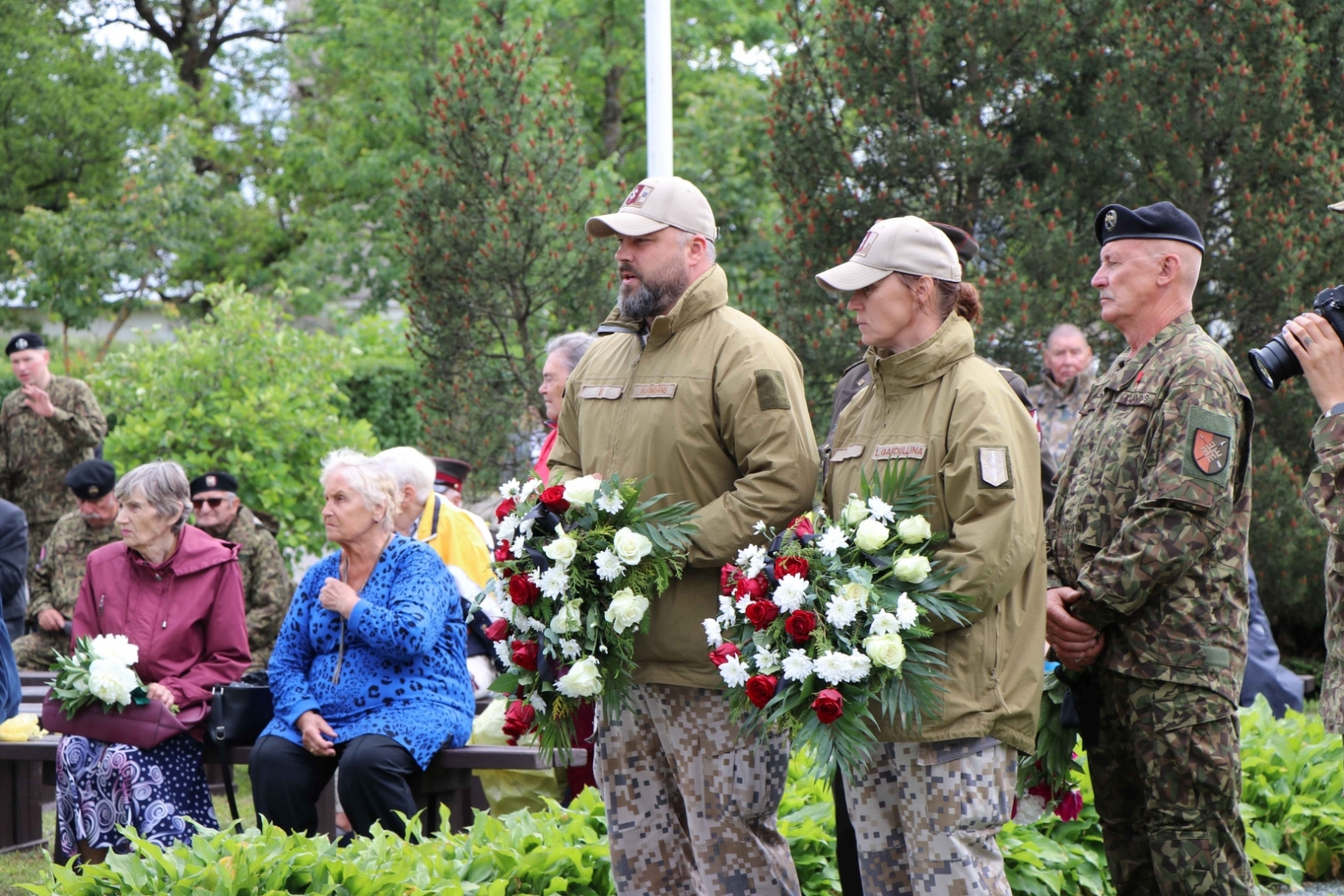 Piemin 1941. gada komunistiskā genocīda upurus 