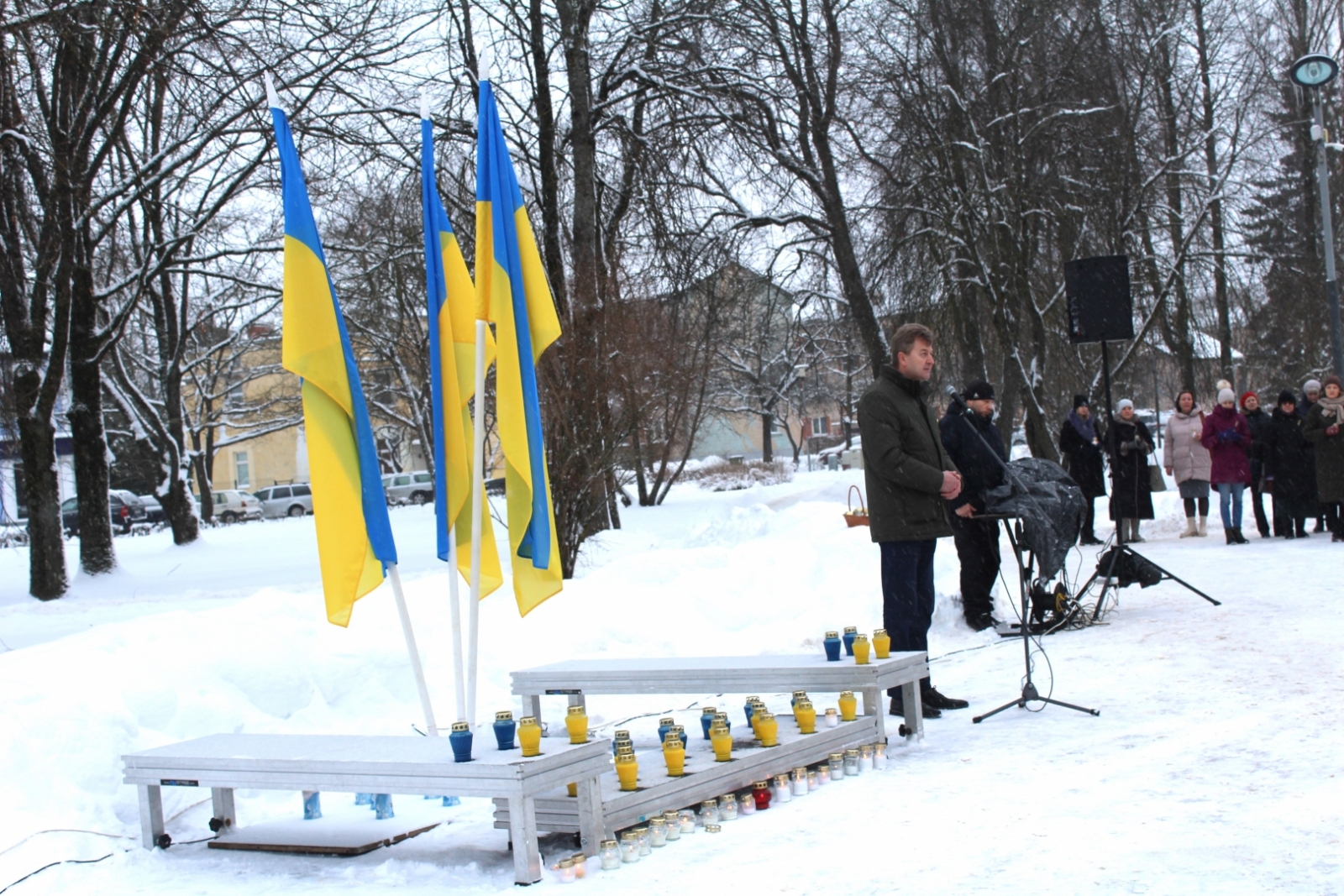 Attēls: Ieadzīvotāji pulcējas Ukrainas atbalstam, Gulbene
