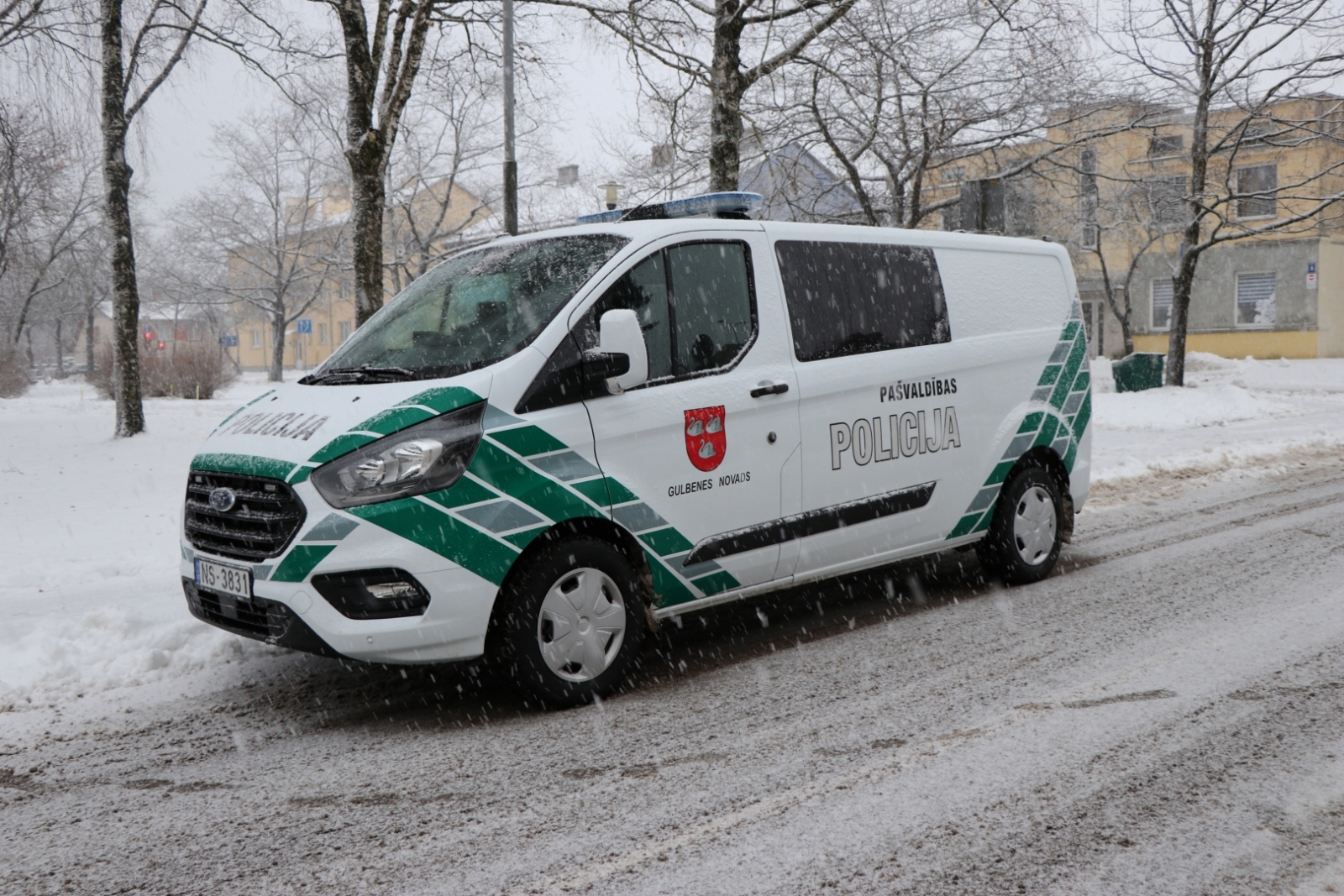 Iegādājas  jaunu operatīvo transportlīdzekli