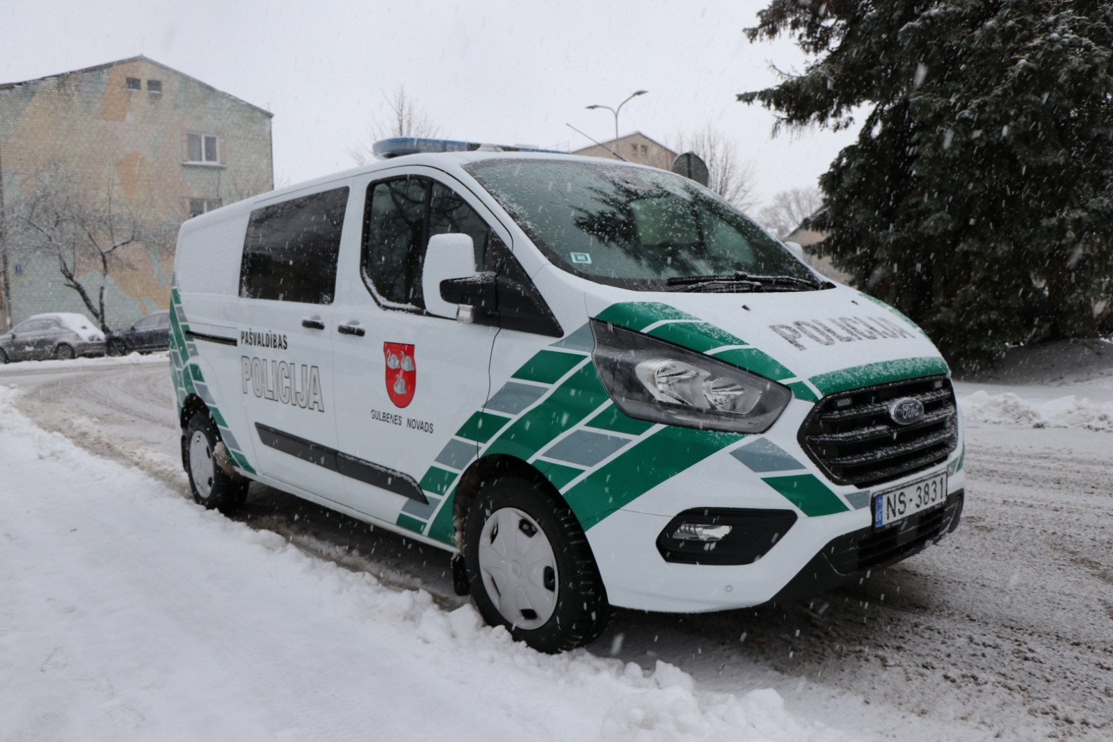 Iegādājas  jaunu operatīvo transportlīdzekli